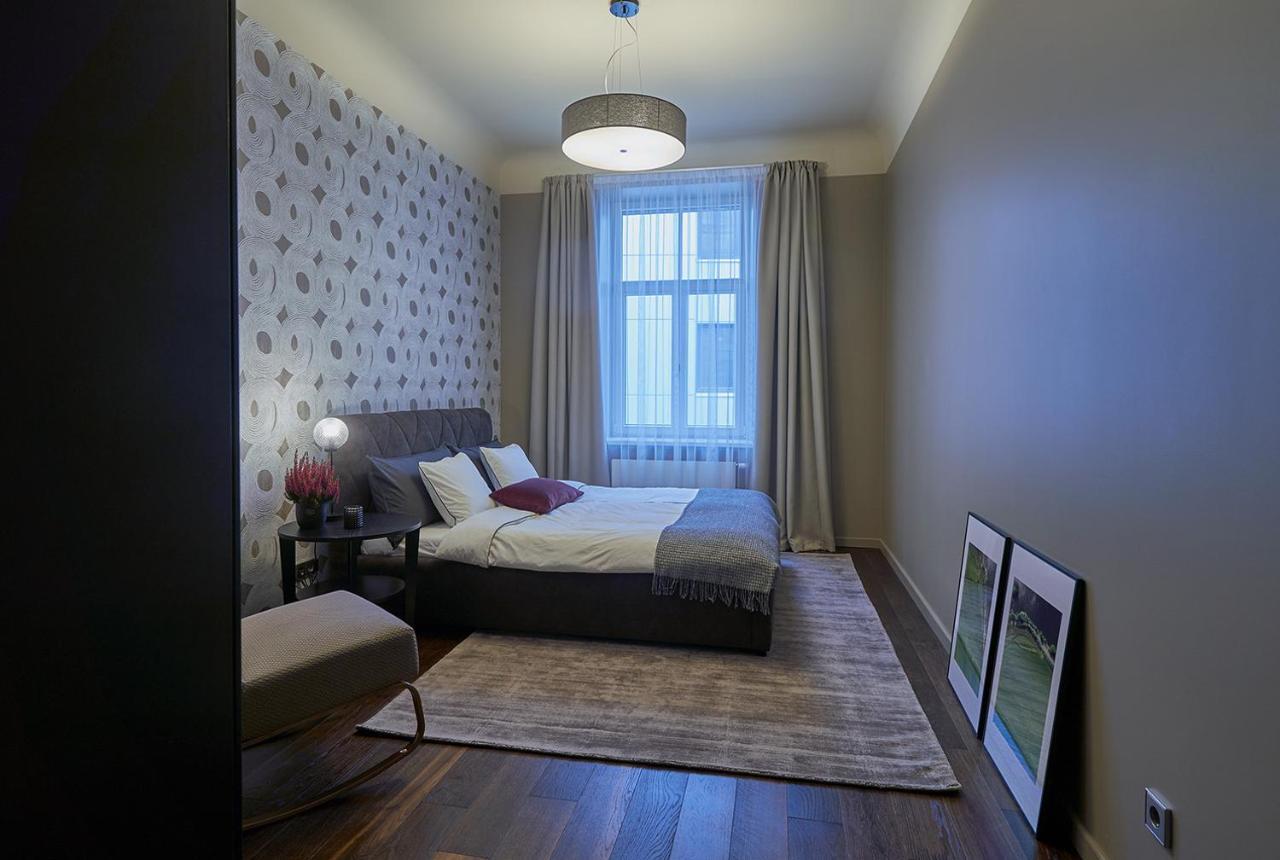 Deco Apartment Рига Экстерьер фото